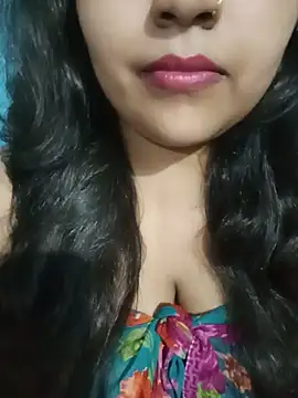 Love-Veronica online show from July 31, 6:42 pm