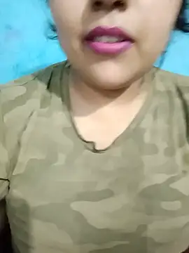 Love-Veronica online show from July 30, 6:31 pm