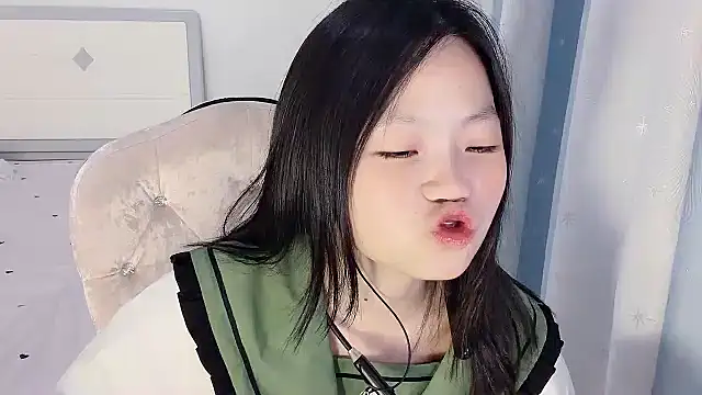 Lena-yyds online show from January 15, 2:34 pm