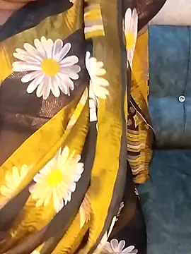 Sexy Radhikaa online show from April 14, 5:51 am