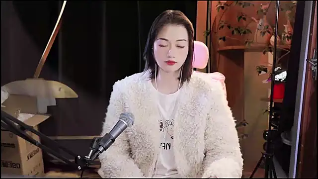 Snapshot of liuliu-6688 chatting on October 26, 3:29 pm liuliu-6688 online show from October 26, 3:29 pm