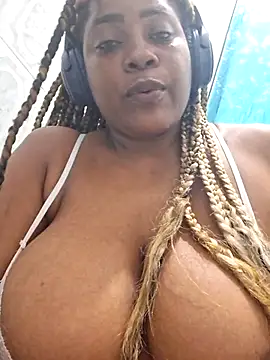 Snapshot of GoddessCarrie chatting on October 6, 5:46 am GoddessCarrie online show from October 6, 5:46 am
