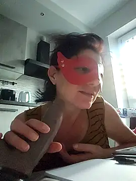 Vagabondainnamorata online show from November 7, 3:28 pm