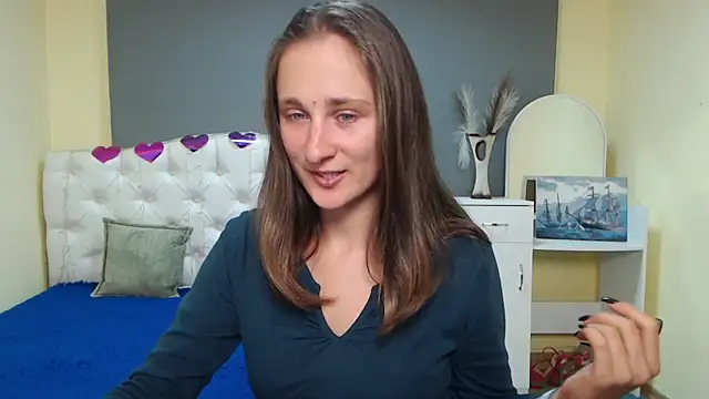 MichelLeee online show from October 7, 11:25 am