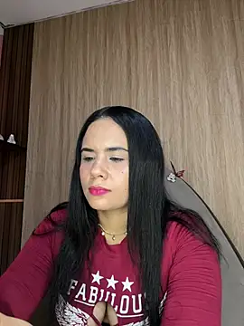 Leyna Kenet online show from July 26, 10:50 pm