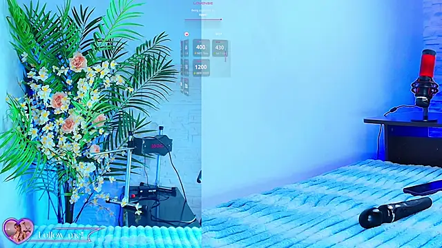 Snapshot of Kinky__Karo chatting on September 30, 1:33 am Kinky Karo online show from September 30, 1:33 am