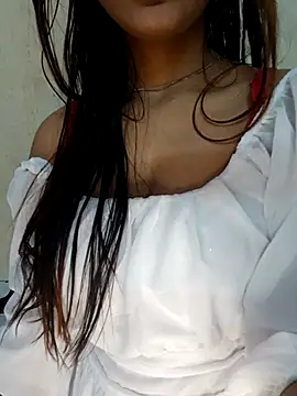 xpihu online show from February 11, 6:31 pm