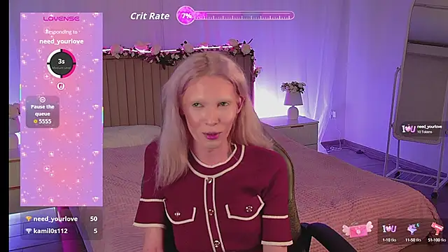 Snapshot of PamelamyDreamys chatting on October 12, 4:31 pm PamelamyDreamys online show from October 12, 4:31 pm