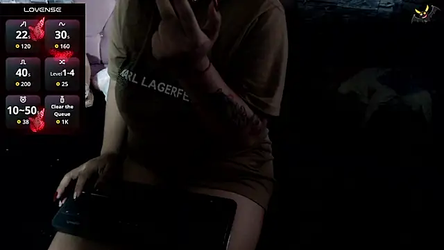 sofi bronw online show from March 9, 1:47 pm