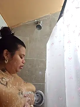 ImHisFavorite304 x online show from December 19, 9:51 pm