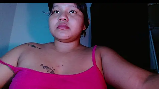 Snapshot of Talia_sweet25 chatting on September 21, 2:21 am Talia sweet25 online show from September 21, 2:21 am