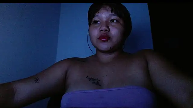 Snapshot of Talia_sweet25 chatting on September 20, 1:38 am Talia sweet25 online show from September 20, 1:38 am