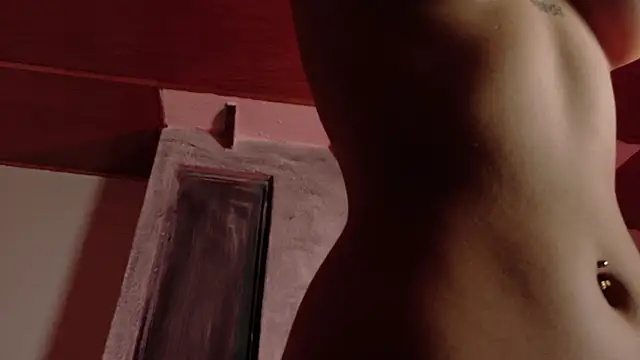 lia  Suummer online show from April 24, 4:32 pm