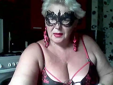 Lisa Suzie online show from July 23, 2:36 pm
