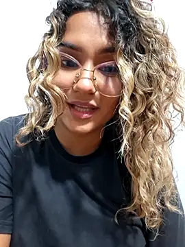 BrendaGirs online show from September 16, 6:43 am