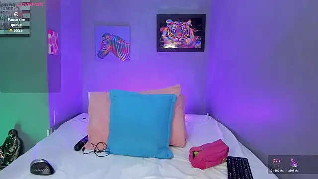 PammelaRoss1 online show from April 21, 5:09 pm