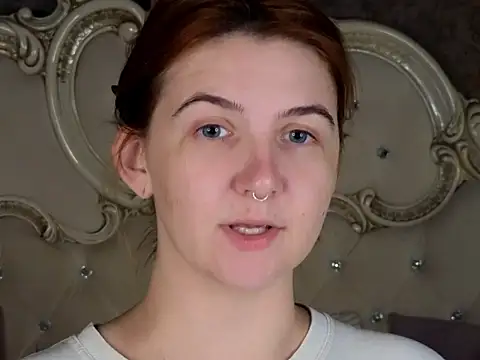 Snapshot of Melanie_Stoun chatting on October 10, 7:13 am Melanie Stoun online show from October 10, 7:13 am