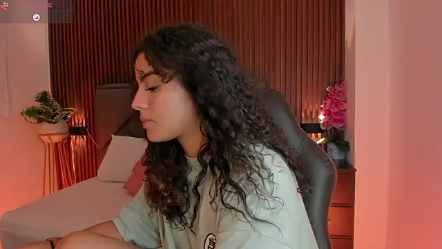 yaya23x online show from April 25, 2:58 am