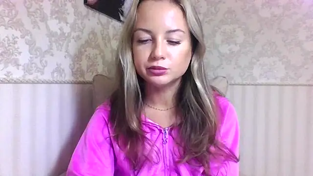 jennifer838 online show from September 15, 12:46 pm