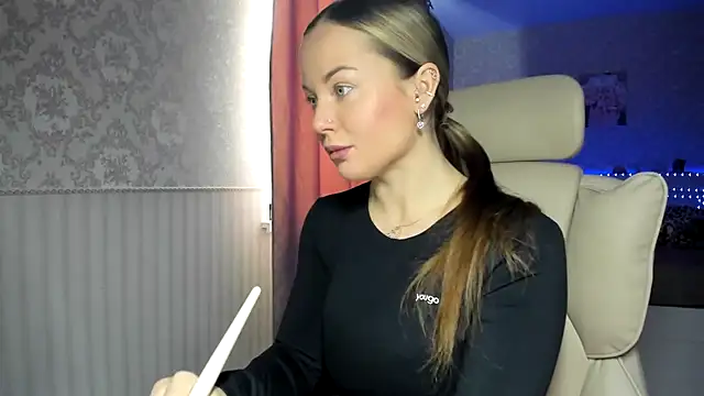 jennifer838 online show from March 9, 11:46 am