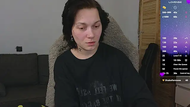 esajukyy online show from April 21, 3:08 pm