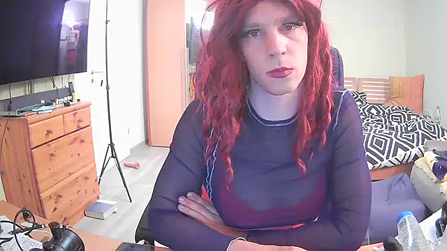 Snapshot of Kinky-Kristina chatting on October 16, 5:59 pm Kinky-Kristina online show from October 16, 5:59 pm
