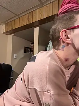 Stonermama666420 online show from March 16, 3:31 am