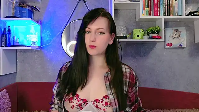 liya gorgeous online show from April 29, 4:09 pm