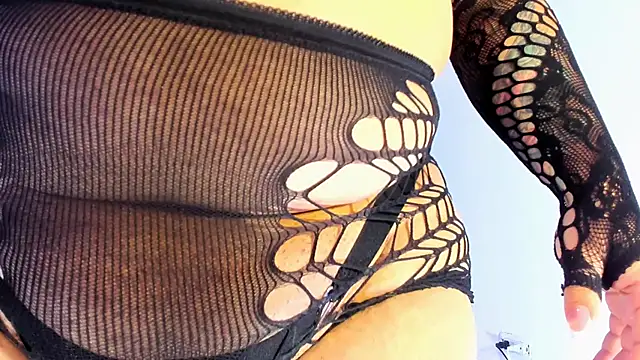 Snapshot of Dulce_smith_1 chatting on September 23, 8:29 pm Dulce smith 1 online show from September 23, 8:29 pm