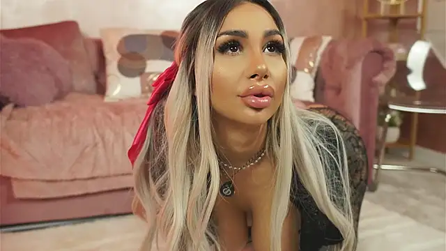 GoldenAmber online show from March 5, 6:42 am