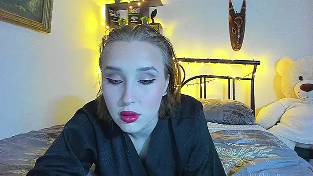 LinaTruly online show from July 27, 9:12 pm