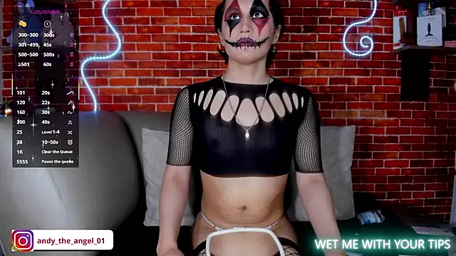 Snapshot of andy_angell1 chatting on October 4, 1:39 pm andy angell1 online show from October 4, 1:39 pm