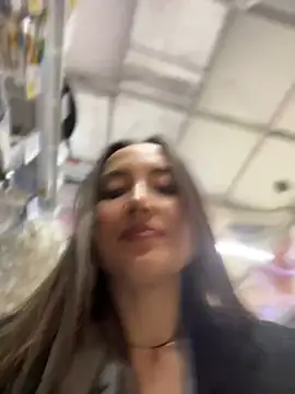 VelvetVixenI online show from April 27, 5:32 pm