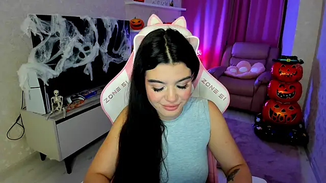 AlluringAriel online show from October 24, 7:32 pm