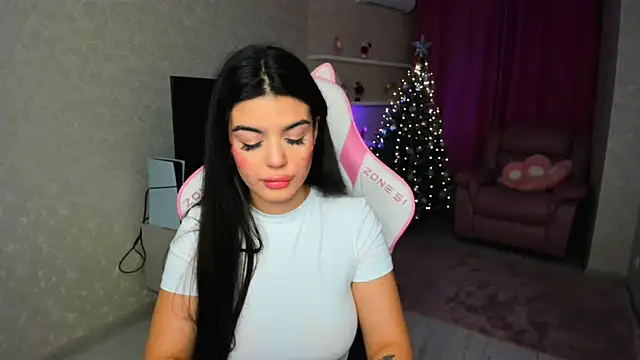 AlluringAriel online show from December 16, 7:31 pm