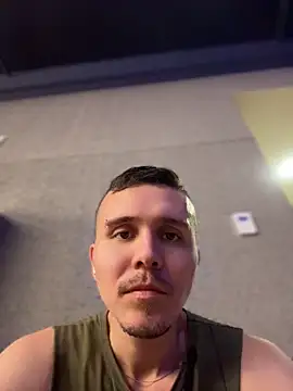 adam-rivera online show from April 15, 10:32 pm