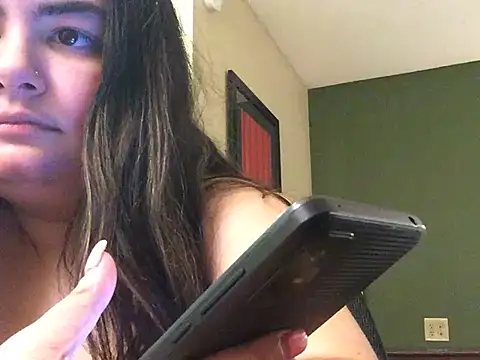 littlemissbabycakes online show from March 19, 6:40 am