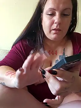 PeakabumPromo online show from December 1, 3:15 pm