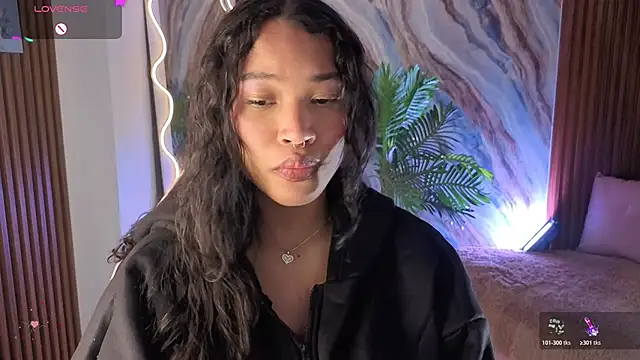 penelope tay1 online show from May 30, 5:38 am