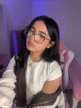 Emily-14 online show from April 17, 7:32 am