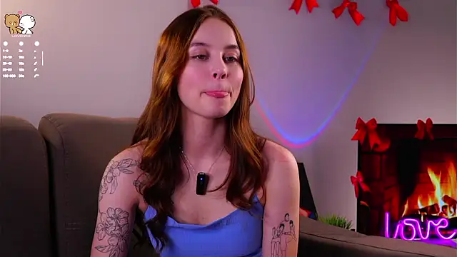 FalineDowlen online show from March 5, 1:45 am