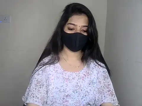 kritikadoll online show from April 3, 5:49 am