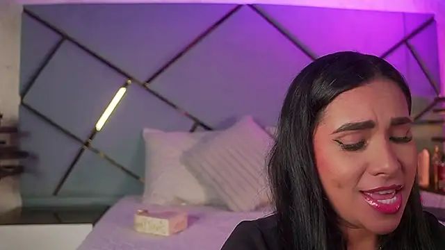 giorgia 13 online show from November 7, 3:23 am