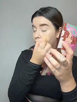 SaraBraun  online show from April 21, 5:42 pm