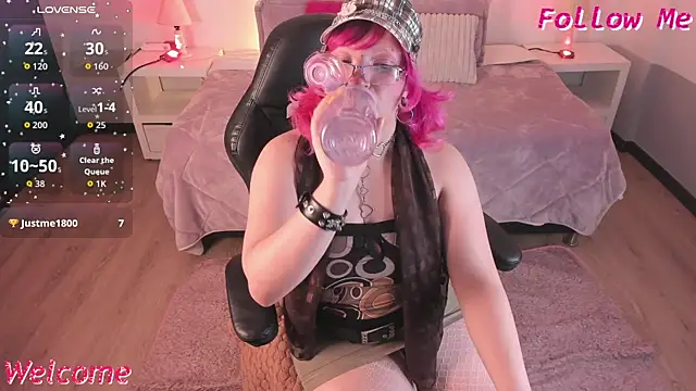 lady noize online show from October 1, 8:58 pm