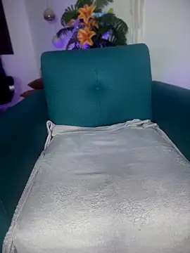 jazmin anbar online show from April 1, 10:49 am