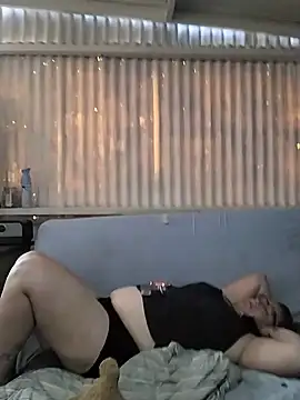 DaddyDifferent online show from July 15, 1:05 pm