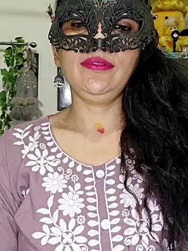 sexy bhabhi69 online show from June 7, 8:21 am