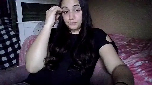 tendertormentt online show from March 5, 9:10 pm