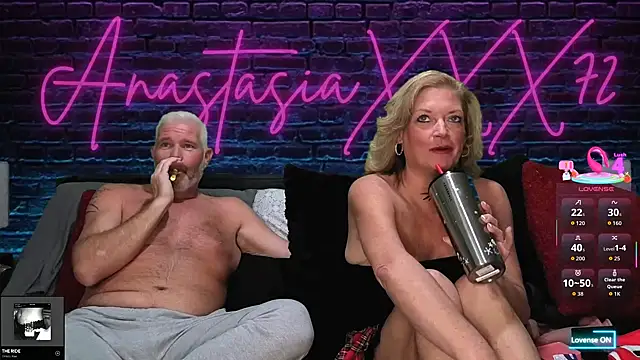 anastasiaxxx72 online show from November 9, 11:33 pm